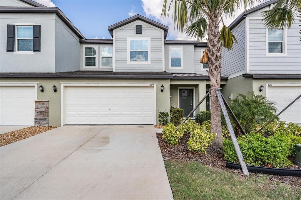 6256 SHINER STREET LAND O LAKES, FL 34638