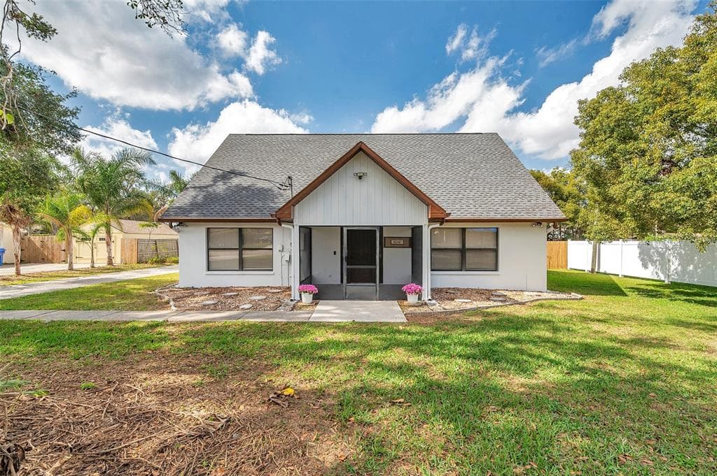 1016 MANDALAY DRIVE BRANDON, FL 33511