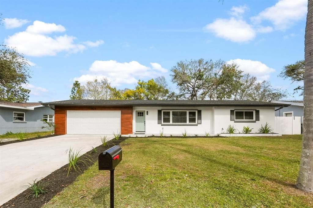 1624 BARRY ROAD CLEARWATER, FL 33756
