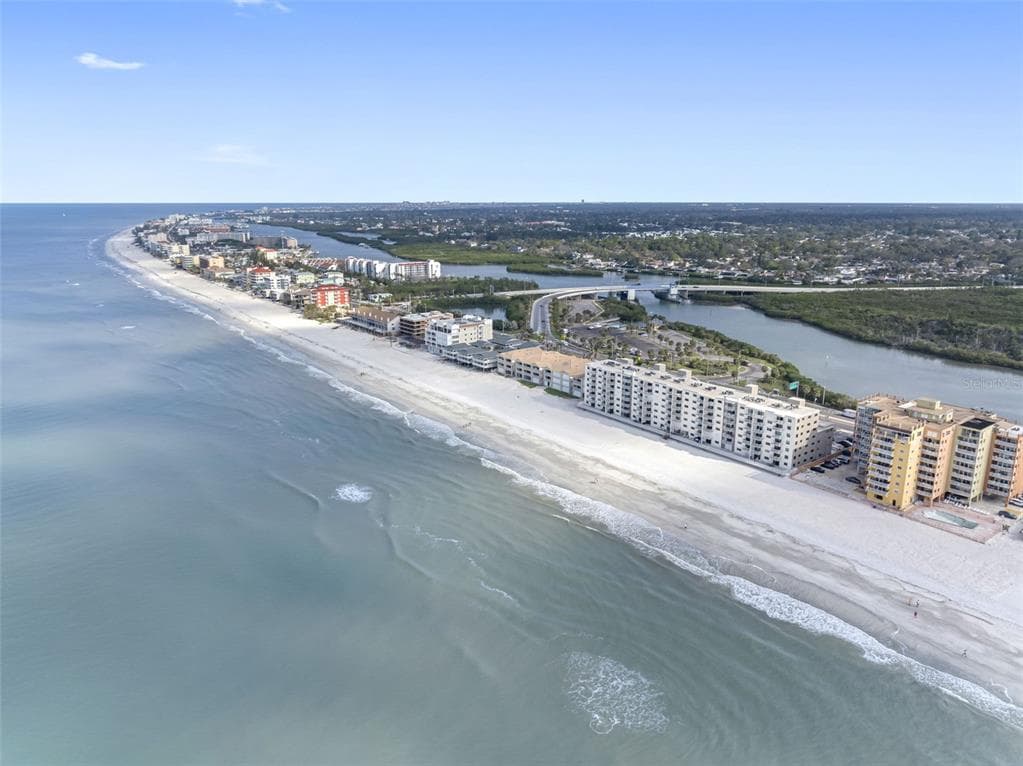 18650 GULF BOULEVARD UNIT 405
