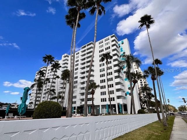2401 BAYSHORE BOULEVARD UNIT 101 TAMPA, FL 33629