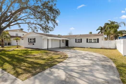 8309 ARCHWOOD CIRCLE TAMPA, FL 33615