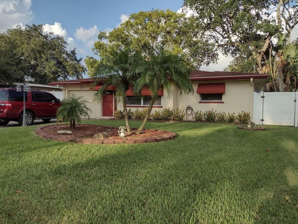 2155 GEORGIANNA STREET LARGO, FL 33774