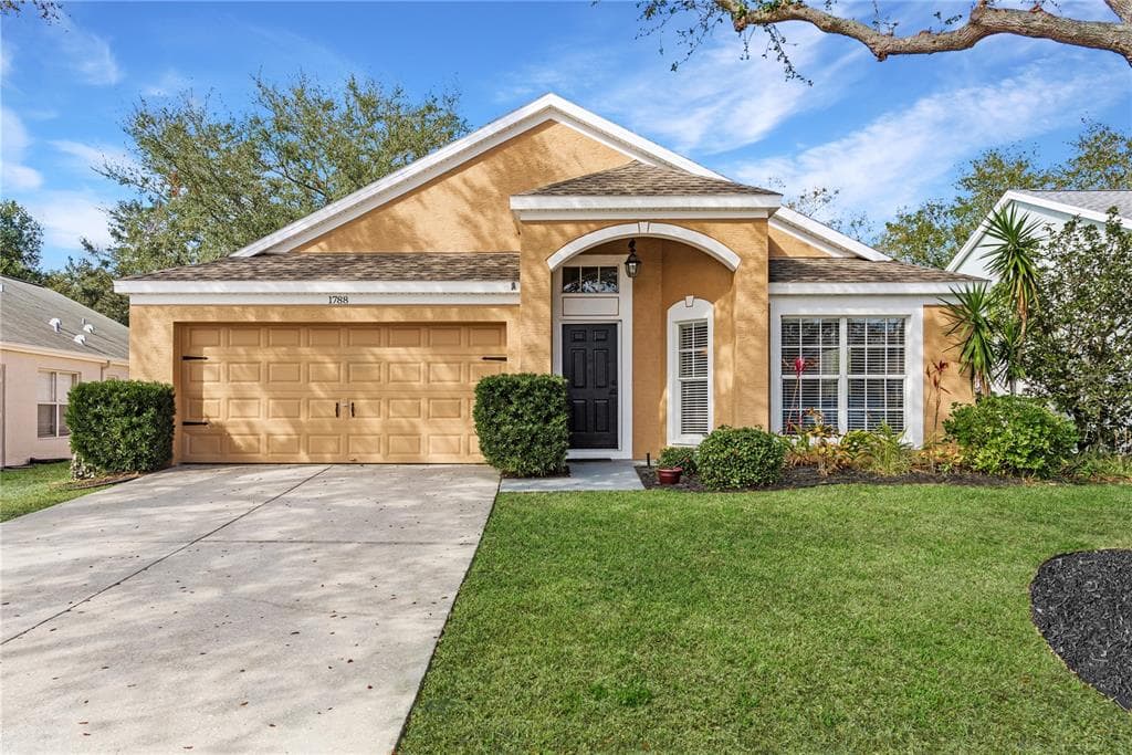 1788 BIARRITZ CIRCLE TARPON SPRINGS, FL 34689