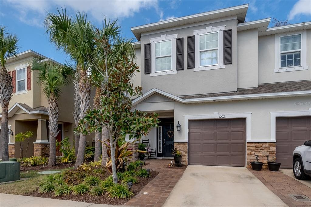 1002 VINEYARD LANE OLDSMAR, FL 34677