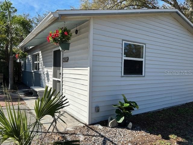 2982 MEADOW VIEW AVENUE LARGO, FL 33771