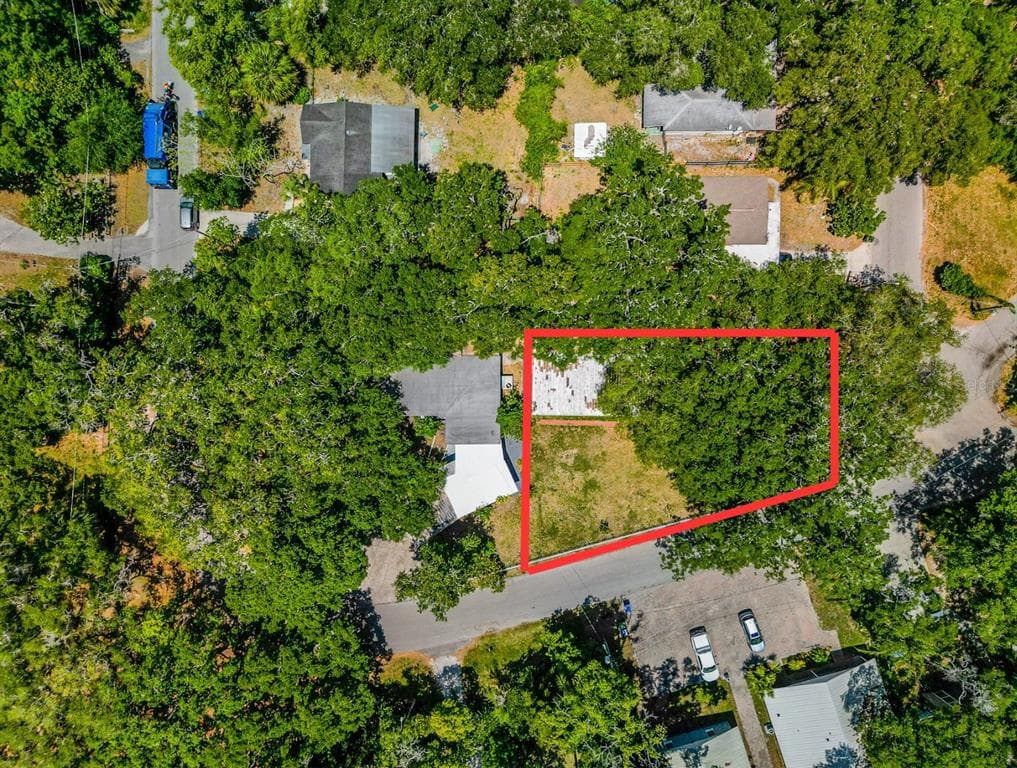 E MULBERRY DRIVE TAMPA, FL 33604