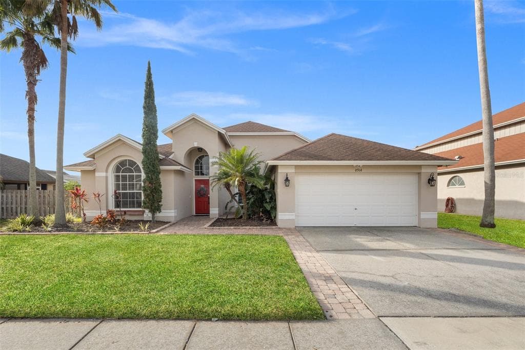 8914 WESTBAY BOULEVARD TAMPA, FL 33615