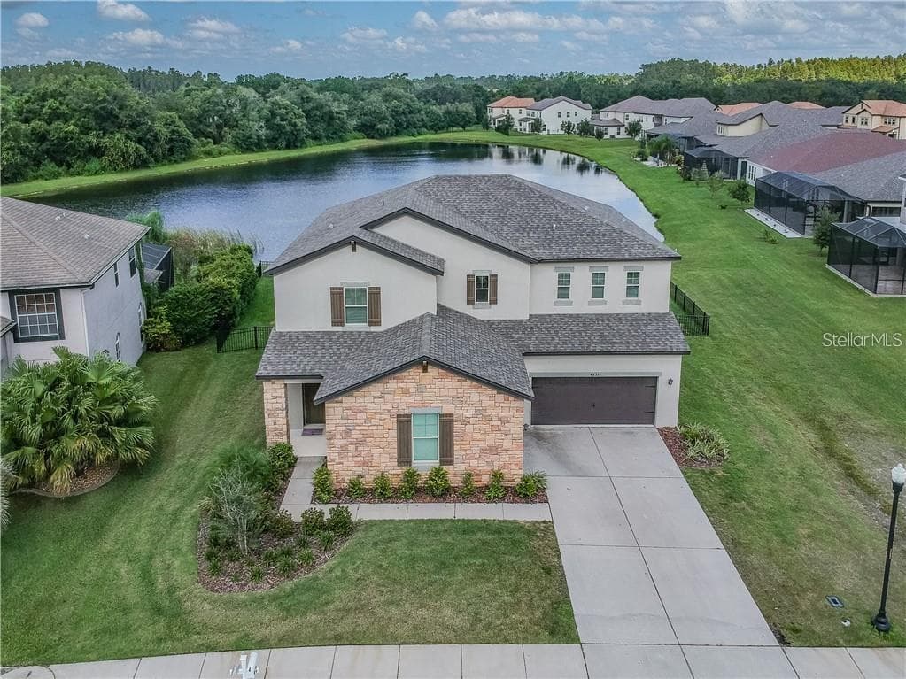 4831 ROYAL BIRKDALE WAY WESLEY CHAPEL, FL 33543