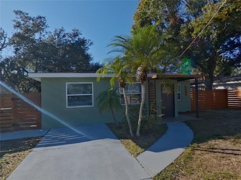 6707 S HESPERIDES STREET TAMPA, FL 33616