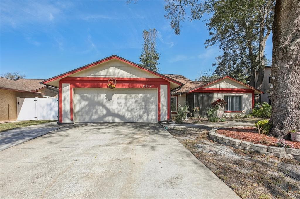 2717 WARWICK TERRACE PALM HARBOR, FL 34685