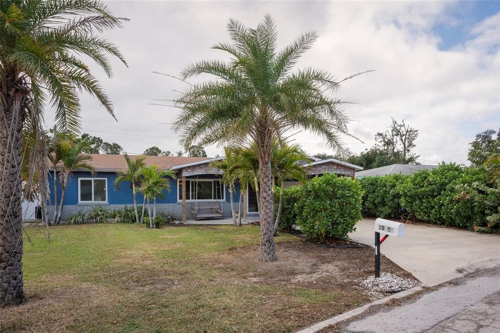 10754 111TH PLACE N LARGO, FL 33778