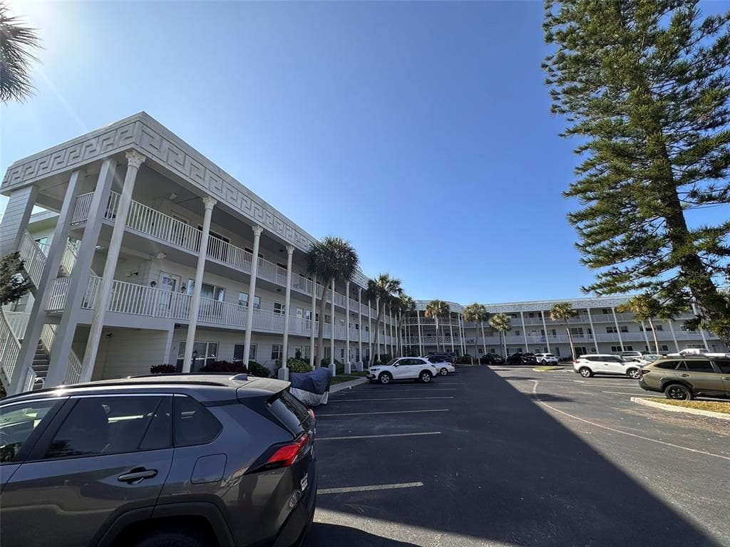 2449 COLUMBIA DRIVE UNIT 29 CLEARWATER, FL 33763