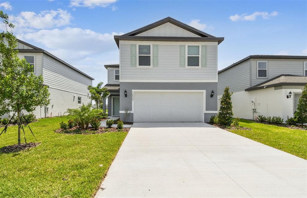 10537 HIDDEN BANKS GLEN PARRISH, FL 34219