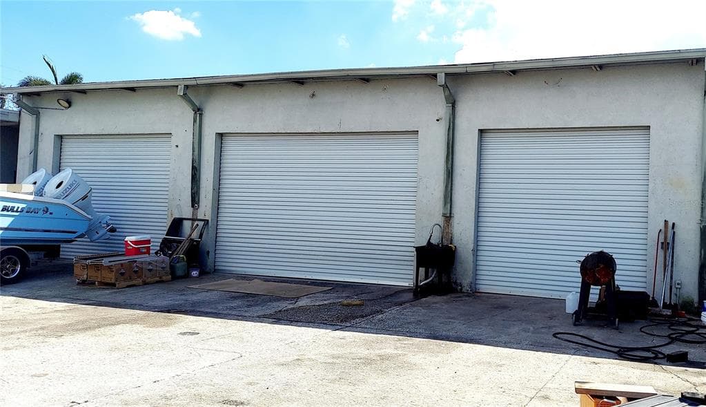 6210 44TH STREET N UNIT 21 PINELLAS PARK, FL 33781