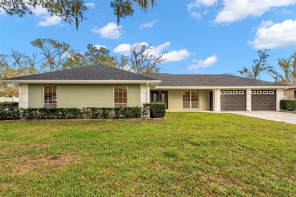 1707 SUNNYHILLS DRIVE BRANDON, FL 33510