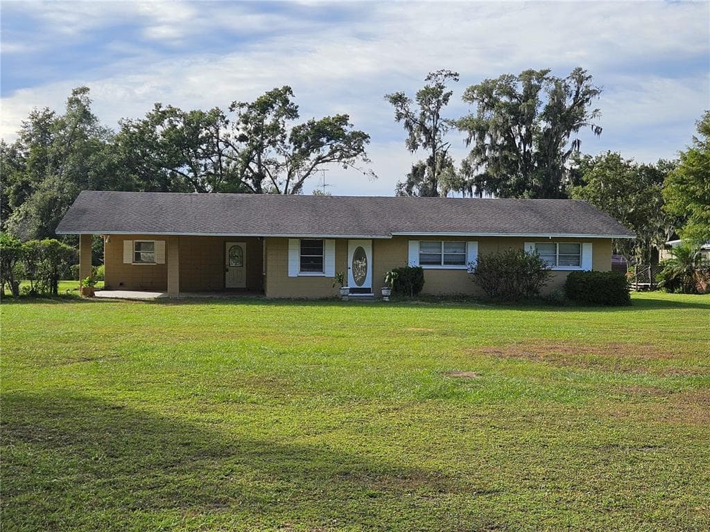 18401 HAMILTON ROAD DADE CITY, FL 33523