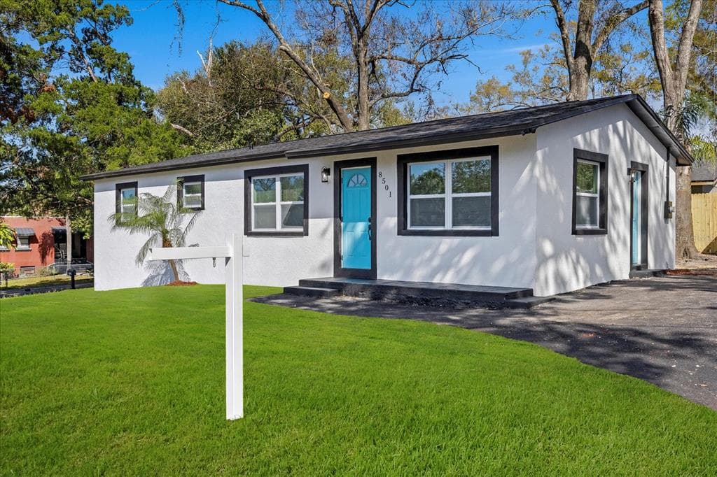 8501 N ALASKA STREET TAMPA, FL 33604