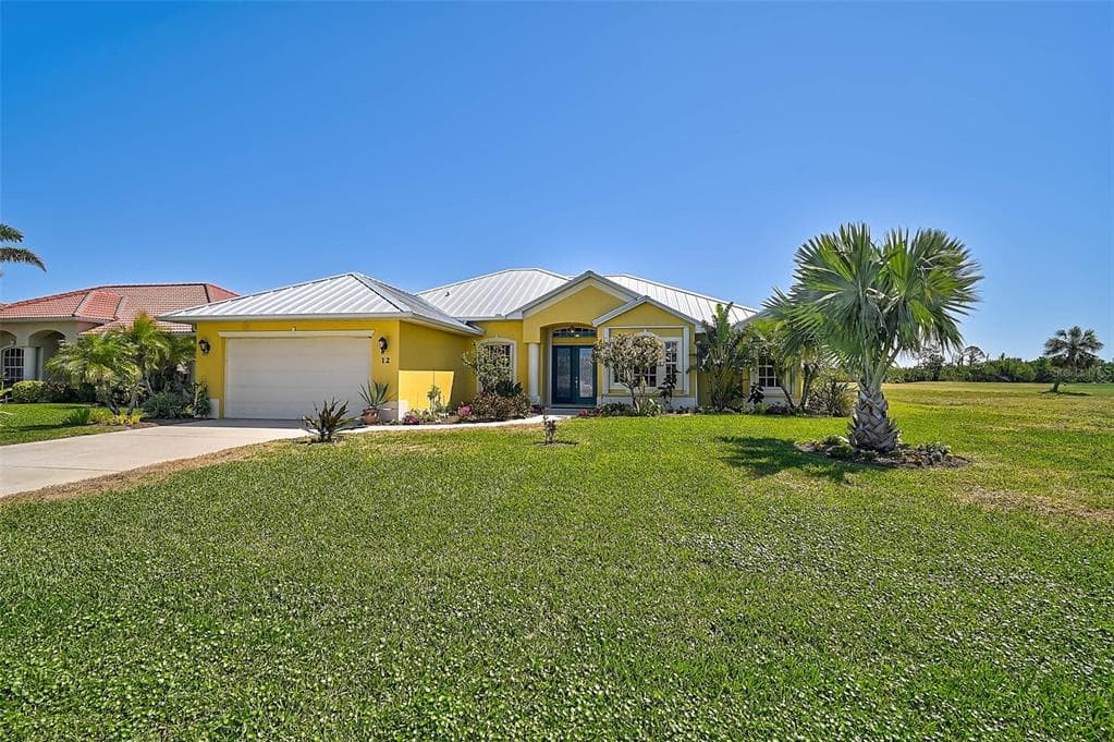 12 MEDALIST TERRACE ROTONDA WEST, FL 33947