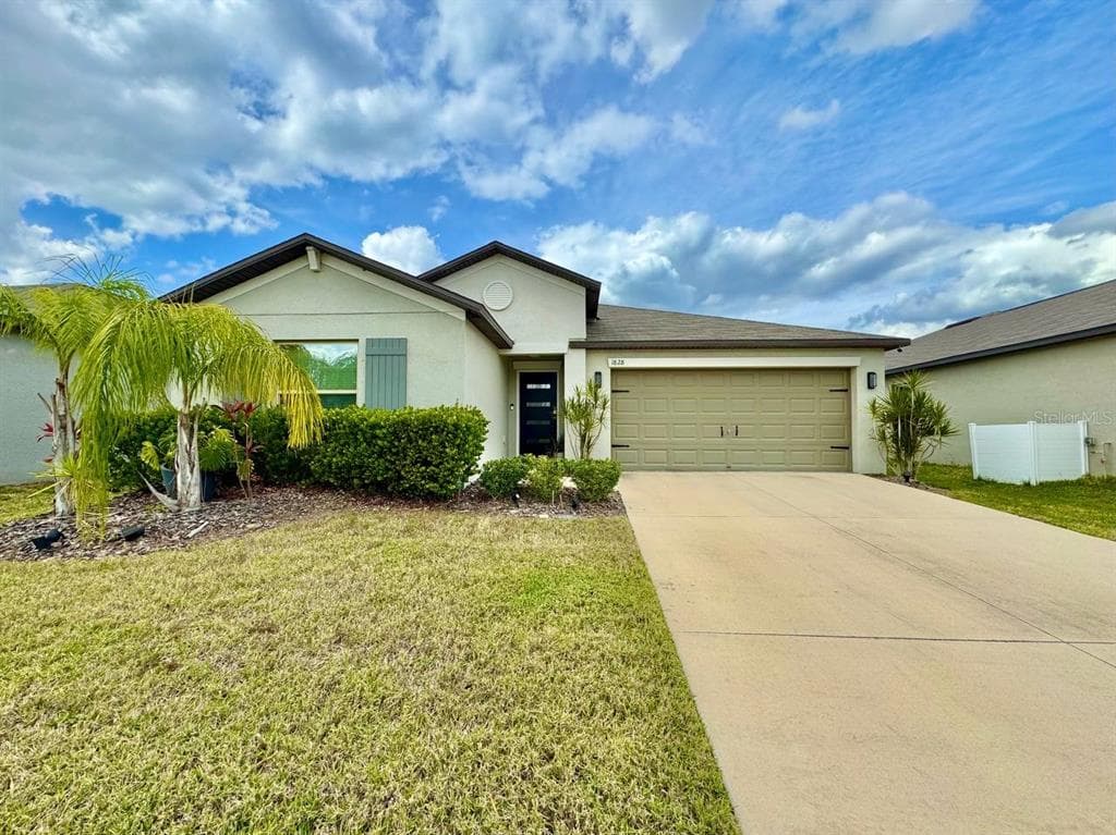 1828 MOON CACTUS COURT RUSKIN, FL 33570