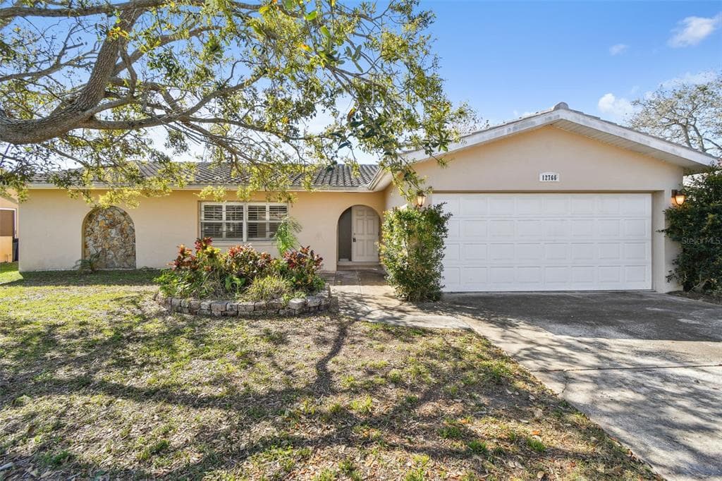 12766 91ST AVENUE SEMINOLE, FL 33776