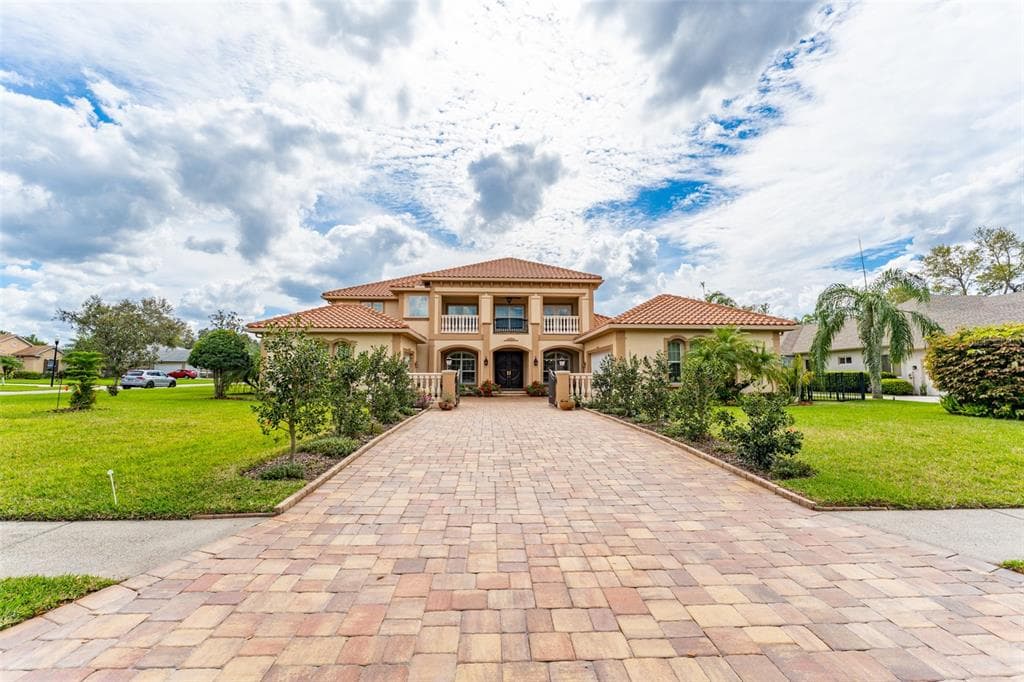 6021 FLATWOODS MANOR CIRCLE