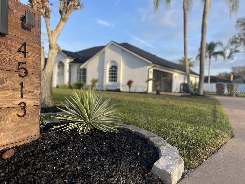 4513 YORKSHIRE LANE KISSIMMEE, FL 34758