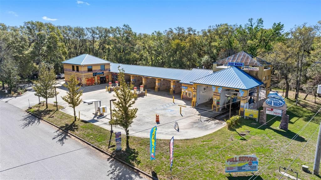 113 S VALRICO ROAD VALRICO, FL 33594
