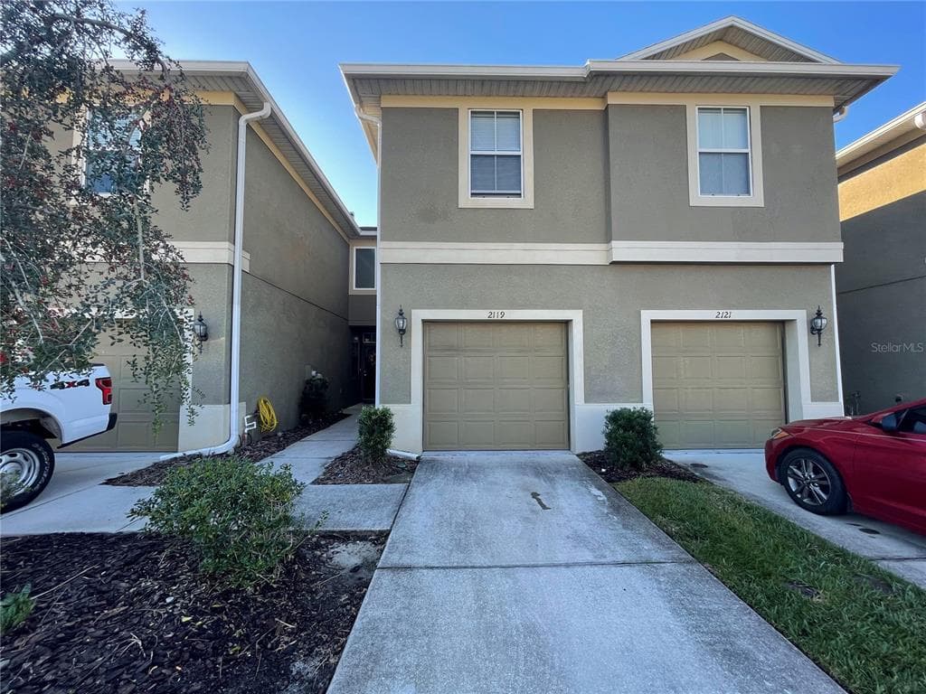 2119 LENNOX DALE LANE