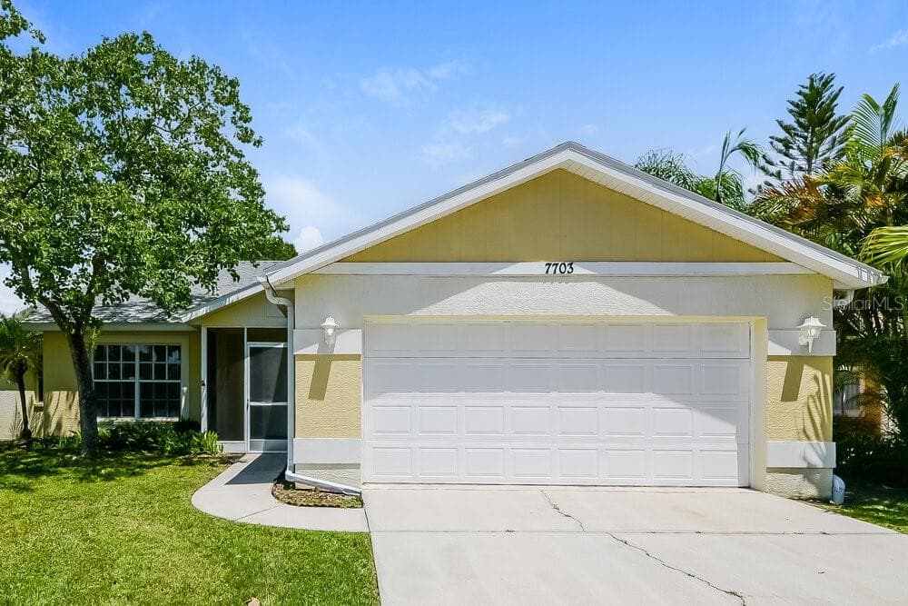 7703 33RD LANE E SARASOTA, FL 34243