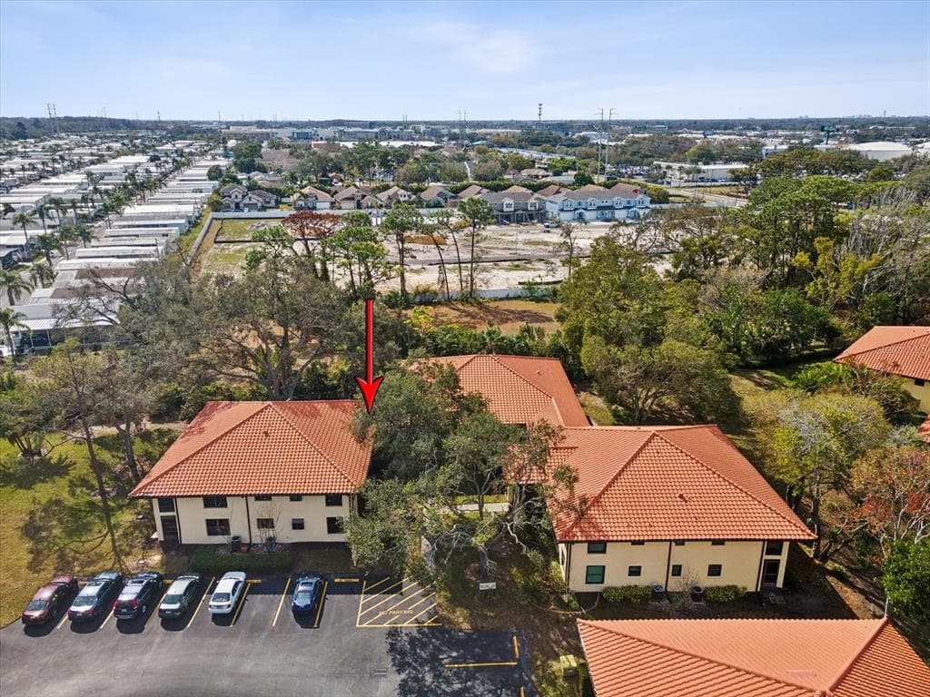 2009 HAMMOCK PINE BOULEVARD UNIT 2009 CLEARWATER, FL 33761