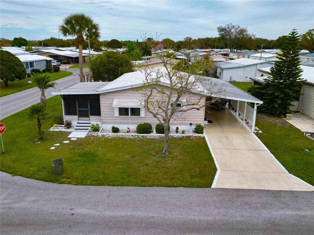 4985 DEERWOOD DRIVE LAKELAND, FL 33810