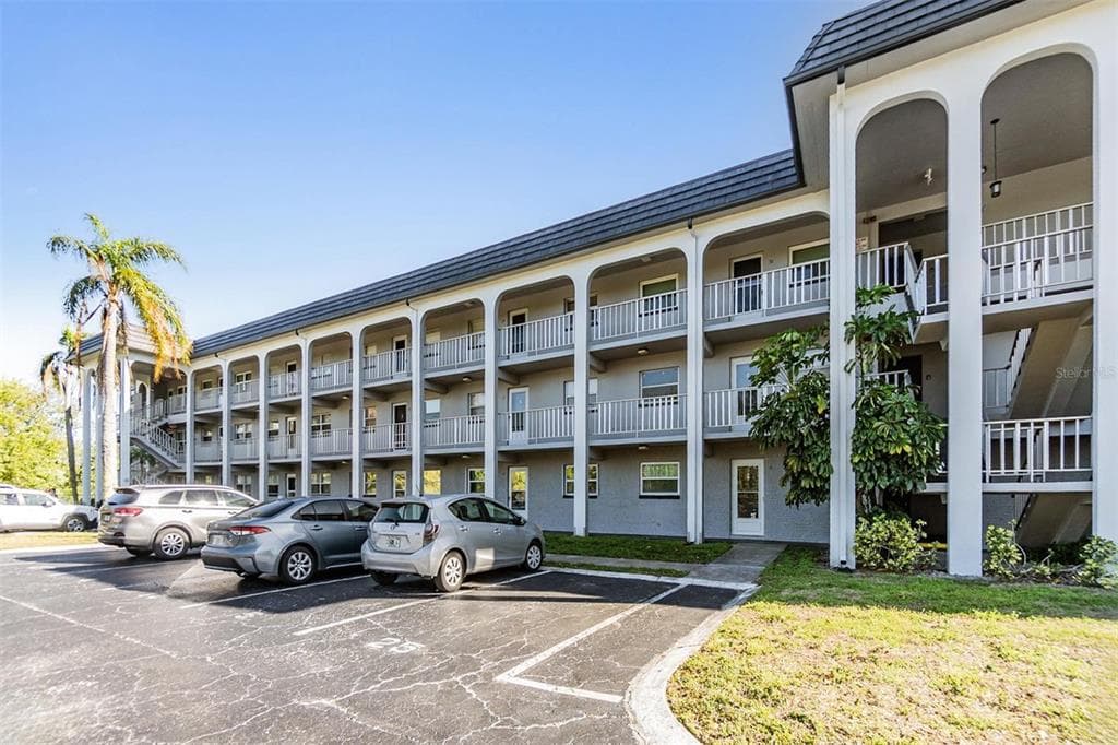 1303 S HERCULES AVENUE UNIT 29 CLEARWATER, FL 33764