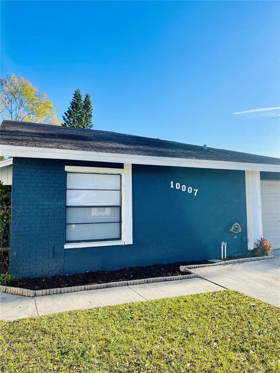 10007 OAKENGATE PLACE TAMPA, FL 33624