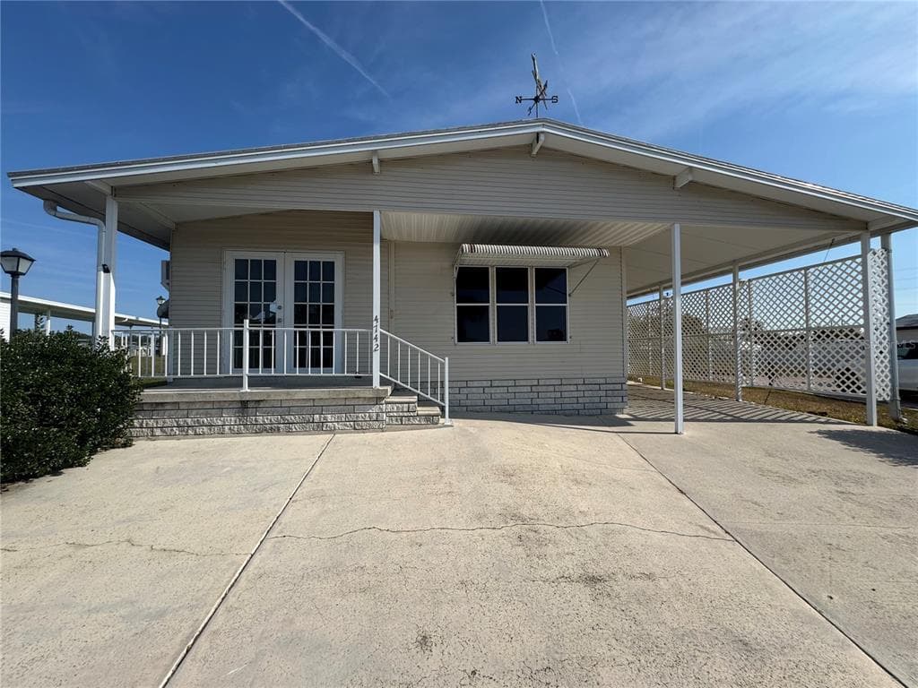 4742 STUEY DRIVE Lot 305 ZEPHYRHILLS, FL 33541