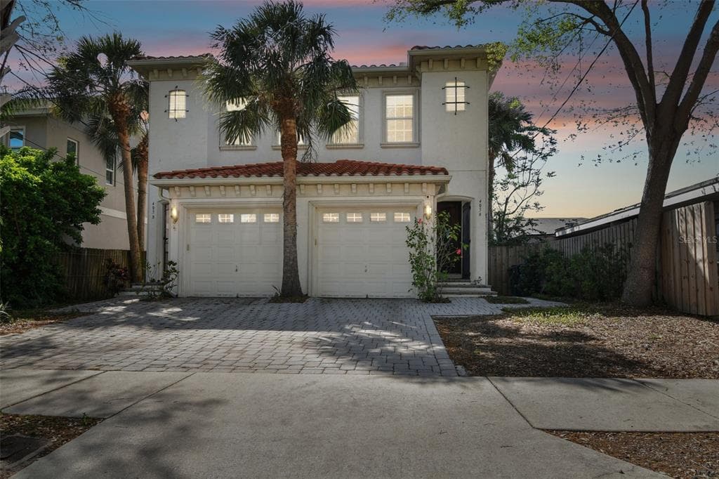 405 S TAMPANIA AVENUE UNIT A TAMPA, FL 33609