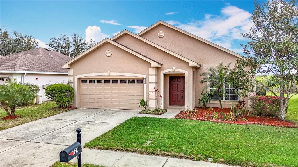 6328 DESERT PEACE AVENUE LAND O LAKES, FL 34639