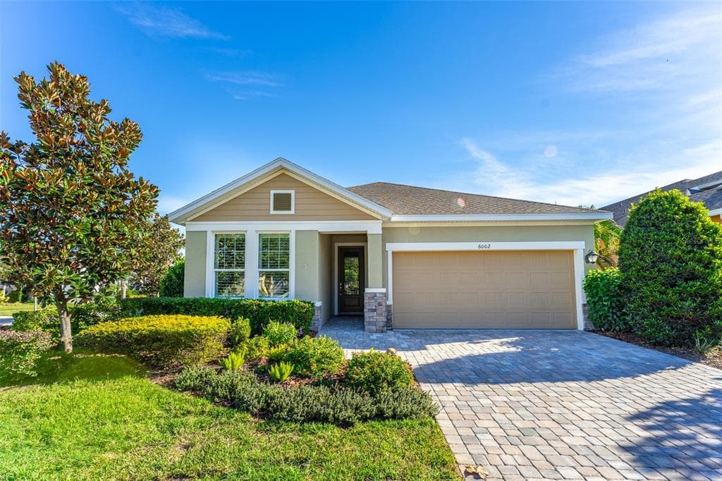 6002 THRUSHWOOD ROAD LITHIA, FL 33547
