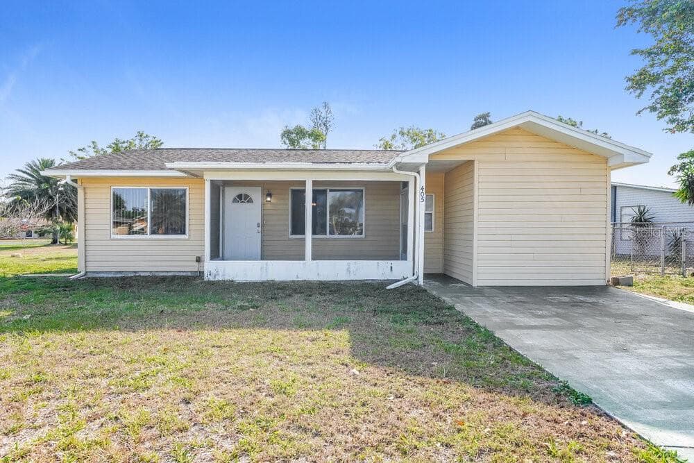 405 MORGAN CIRCLE S LEHIGH ACRES, FL 33936