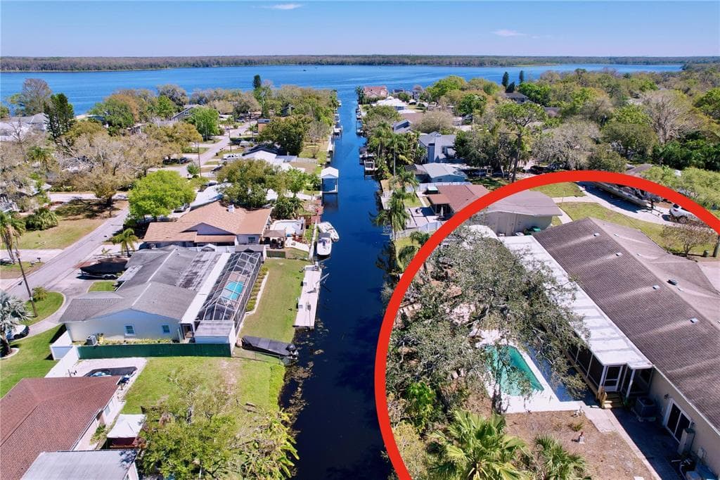 3105 S CANAL DRIVE PALM HARBOR, FL 34684