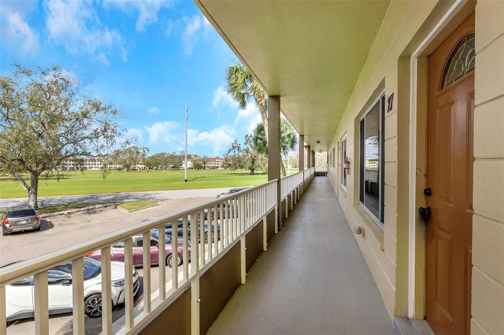 2403 FINLANDIA LANE UNIT 27 CLEARWATER, FL 33763