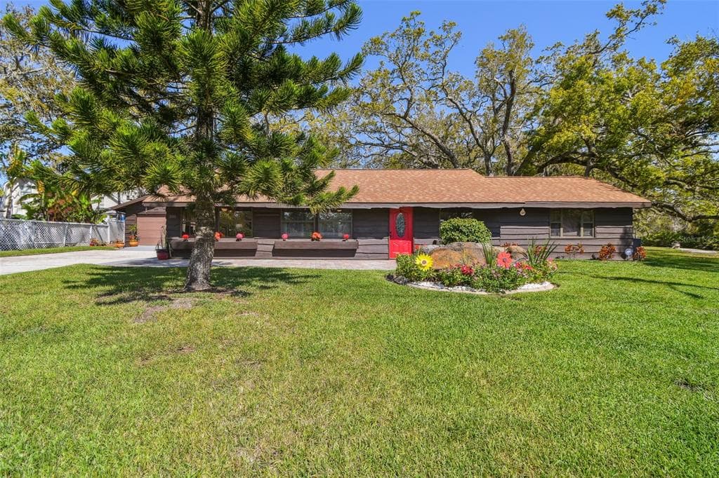 3010 COUNTY ROAD 31 CLEARWATER, FL 33759