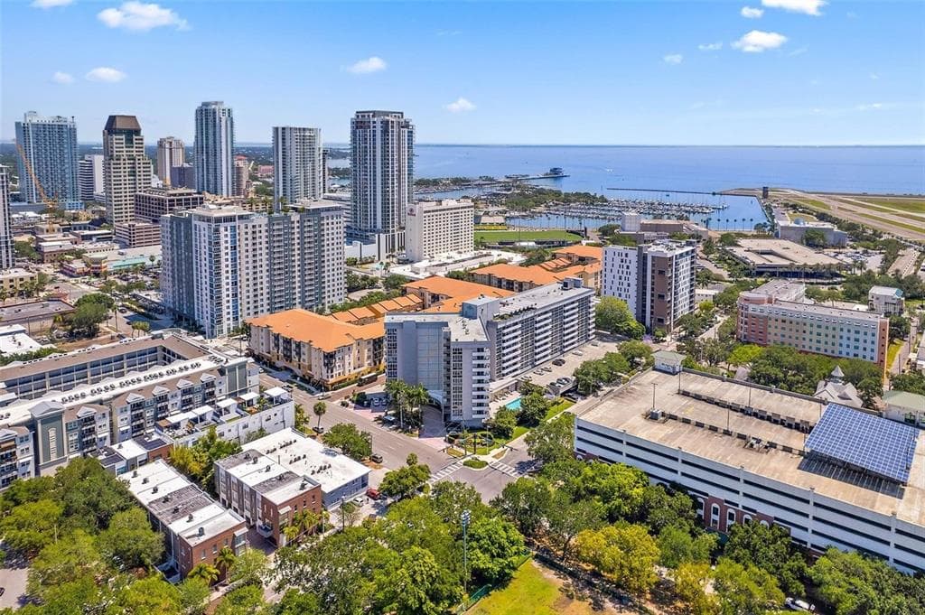 470 3RD STREET S UNIT 622 ST PETERSBURG, FL 33701