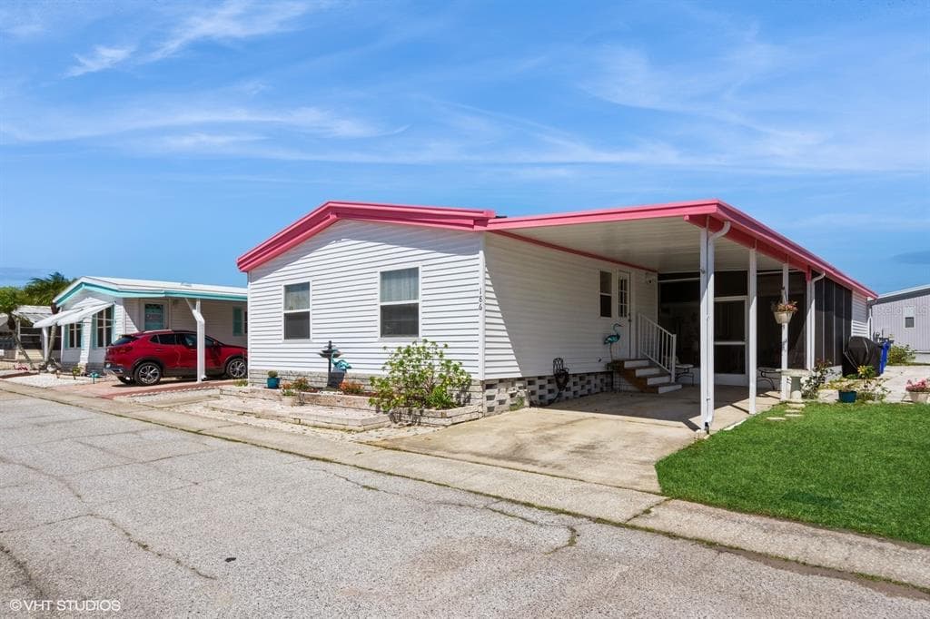 186 BLUE MARLIN DRIVE OLDSMAR, FL 34677