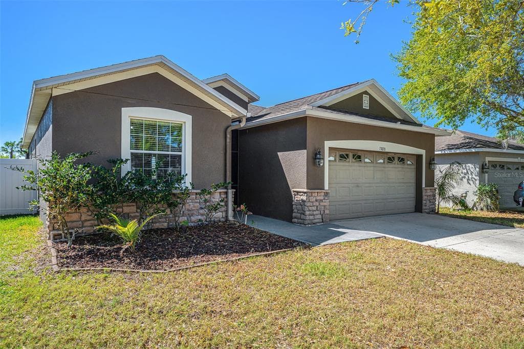 13820 CHALK HILL PLACE RIVERVIEW, FL 33579