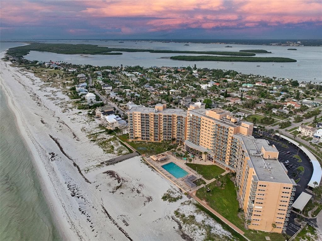 880 MANDALAY AVENUE UNIT S514 CLEARWATER BEACH, FL 33767