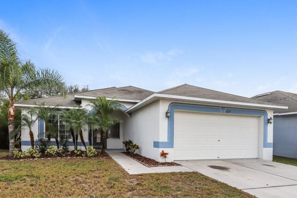 11035 WHITTNEY CHASE DRIVE RIVERVIEW, FL 33579