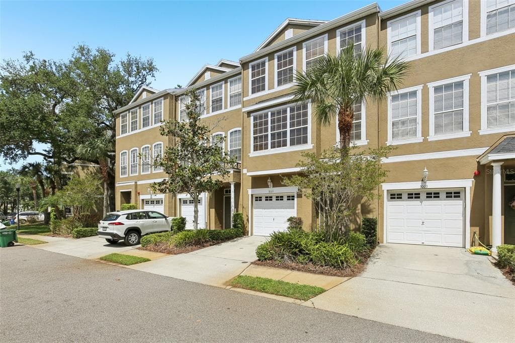 3005 BAYSHORE POINTE DRIVE TAMPA, FL 33611