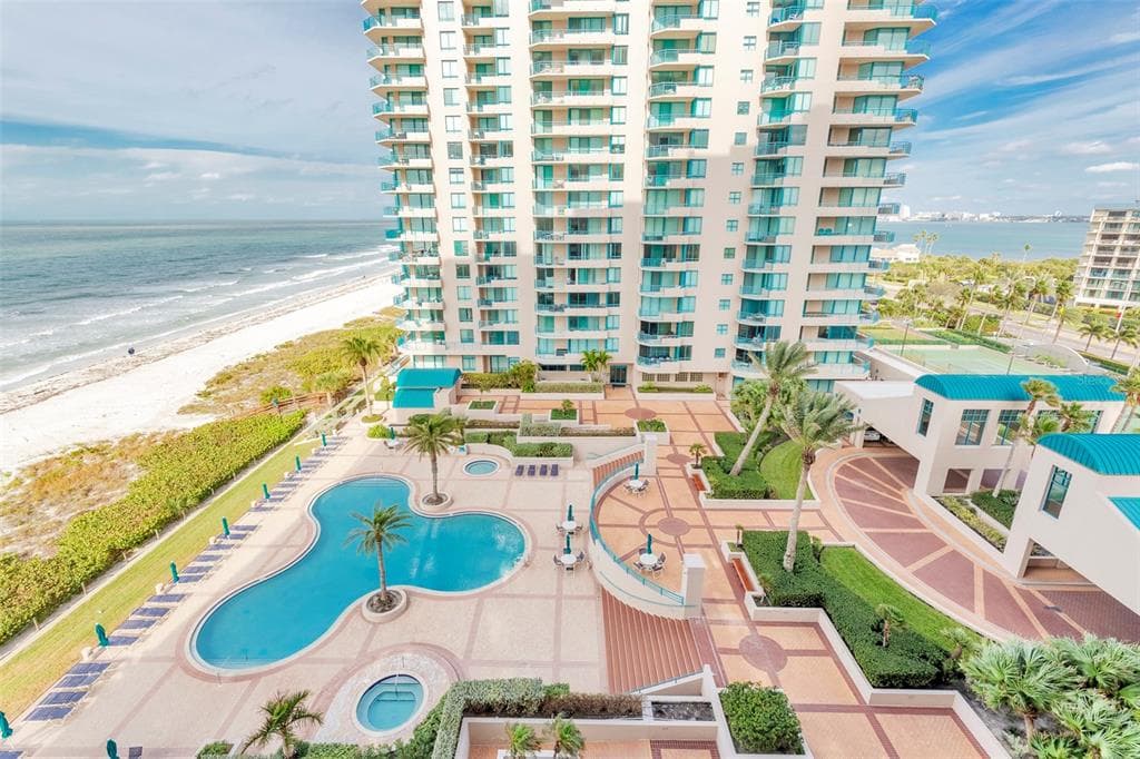 1540 GULF BOULEVARD UNIT 803 CLEARWATER BEACH, FL 33767