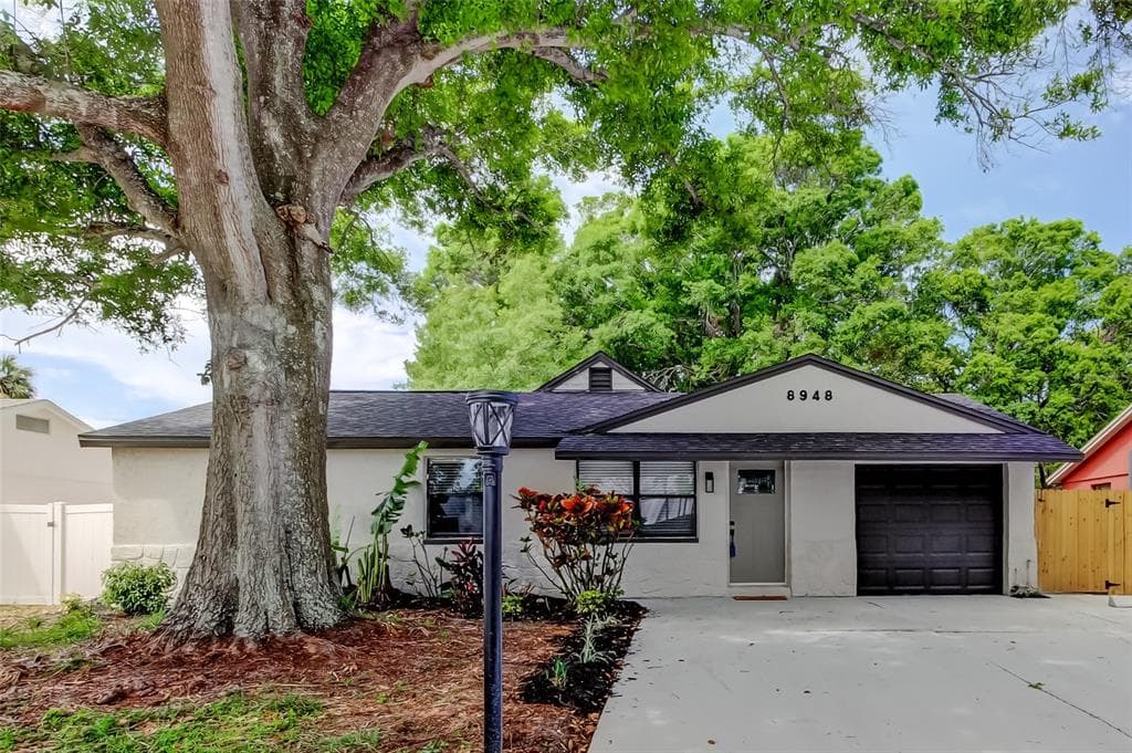 8948 85TH STREET SEMINOLE, FL 33777